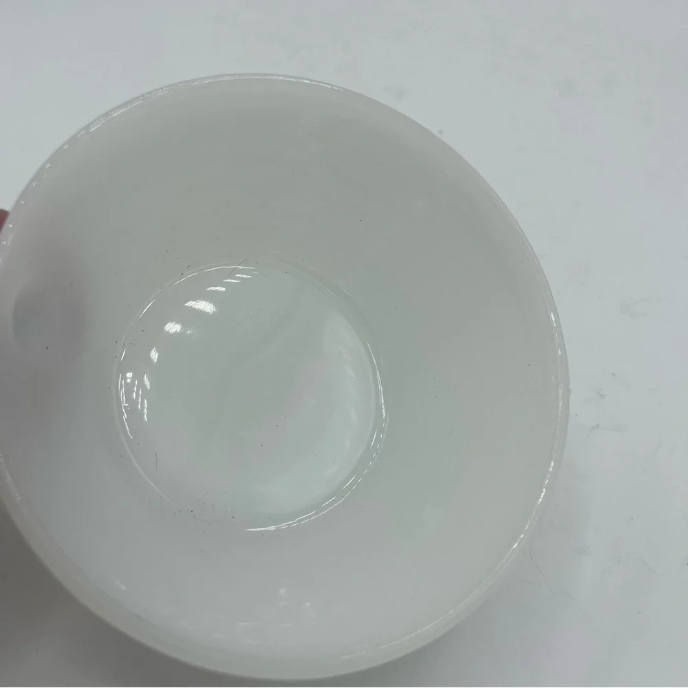 Vintage FIRE-KING WHITE BEEHIVE SOUP BOWL w/ HANDLE Ovenware Made in USA